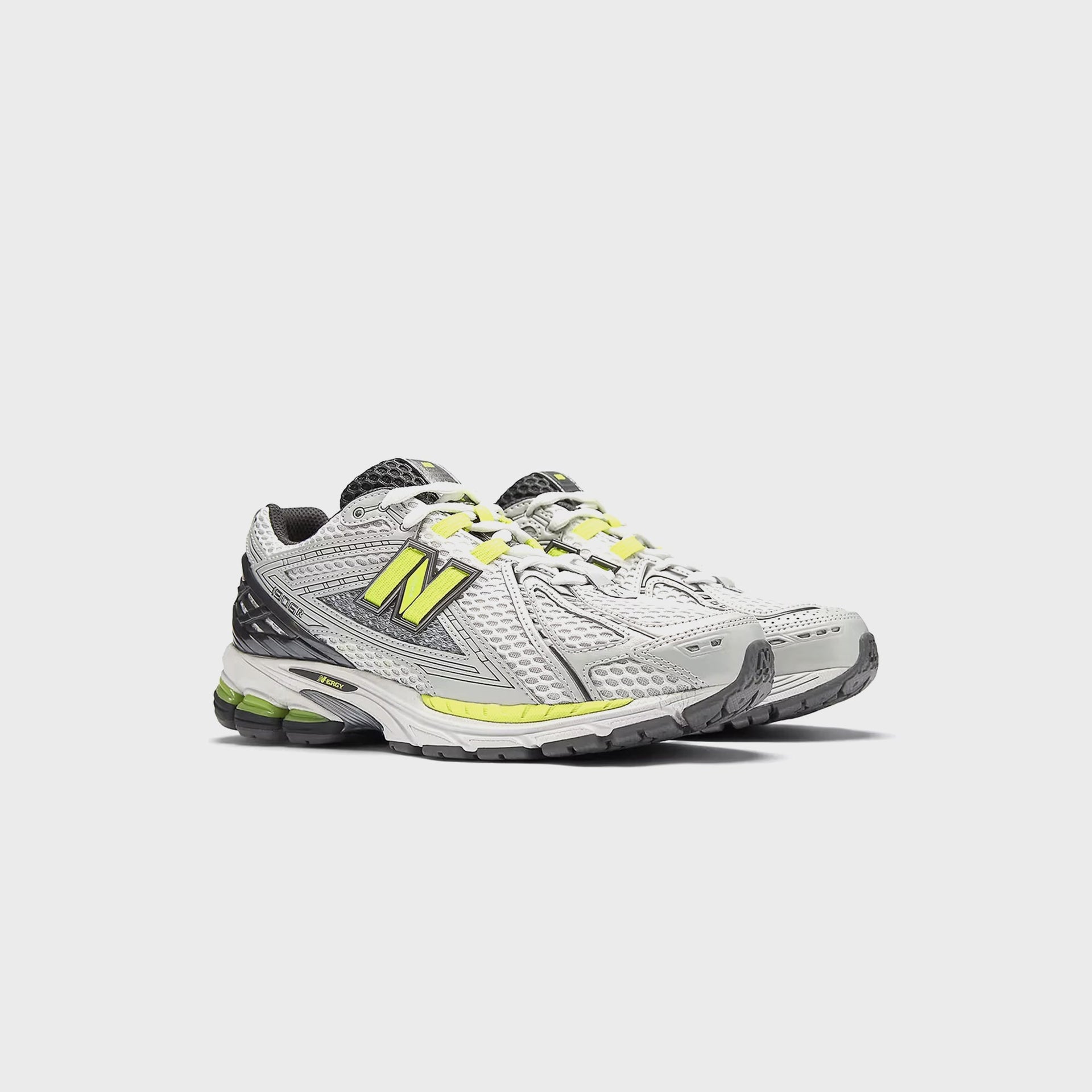 New Balance 1906R - Light Silver Metallic / Alkaline Green