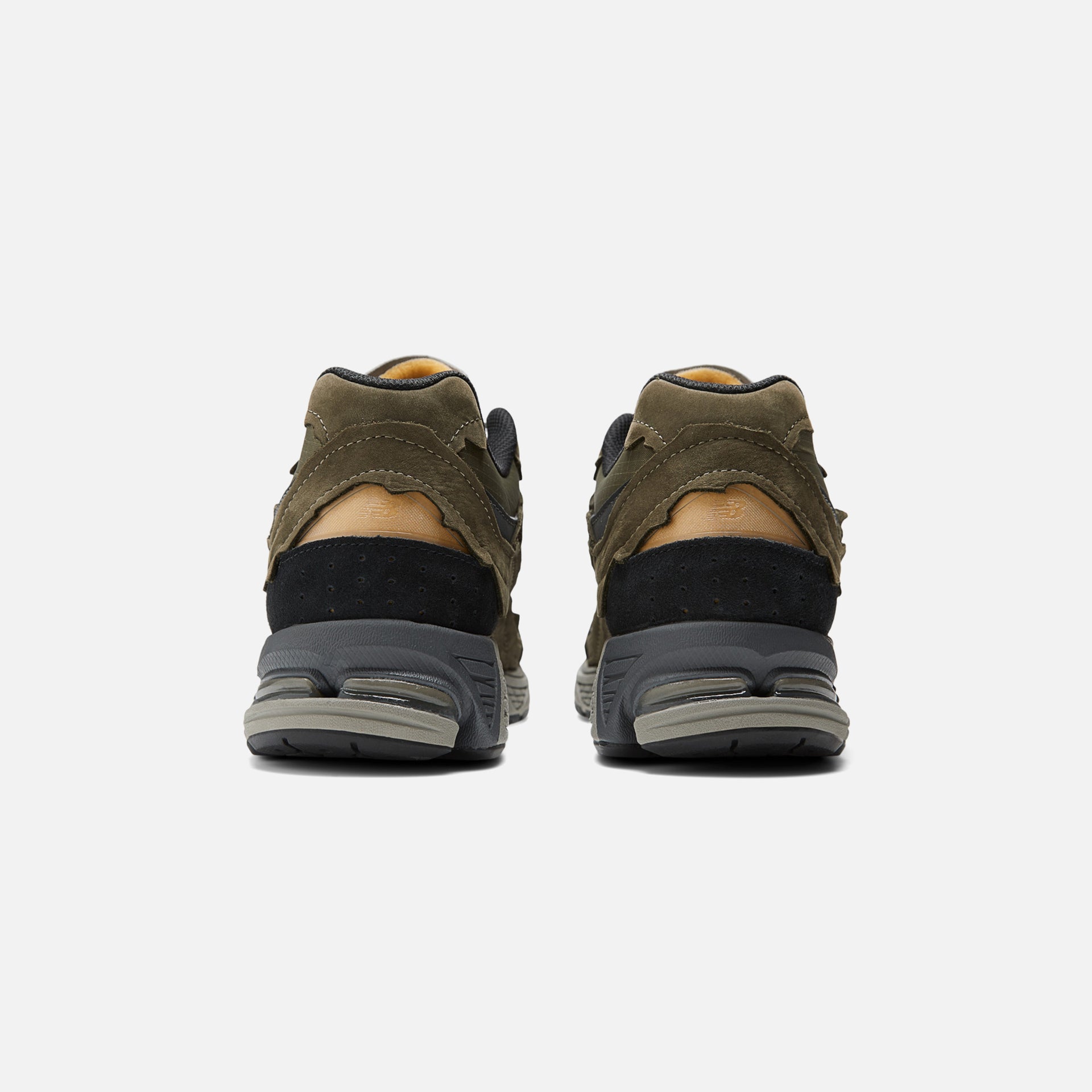 New Balance 2002R - Dark Moss