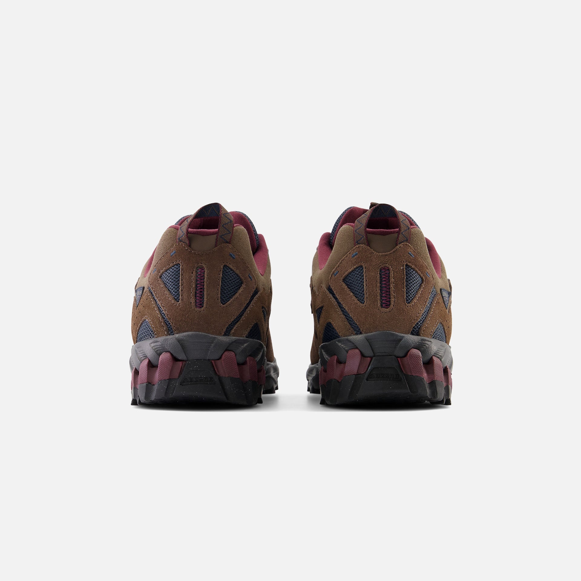 New Balance 610V1 Dark - Mushroom