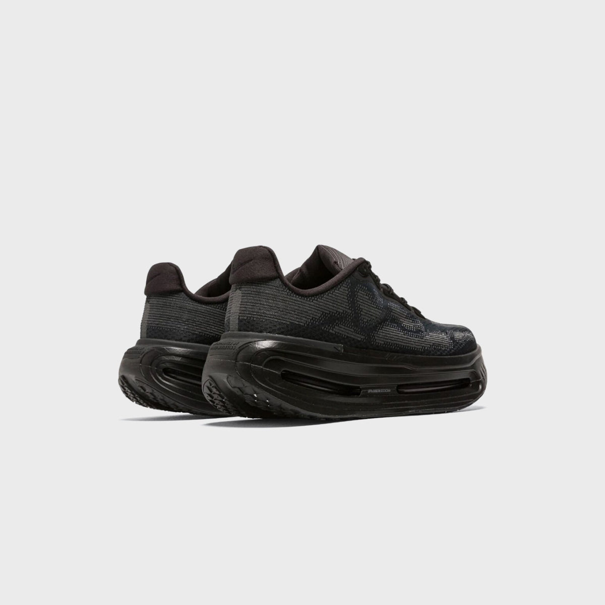 Nike Vomero Premium SP - Black / Iron Grey