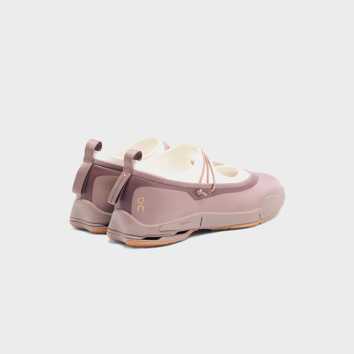 On Running WMNS Cloudnova Moon Mary Janes - Clove / Ivory