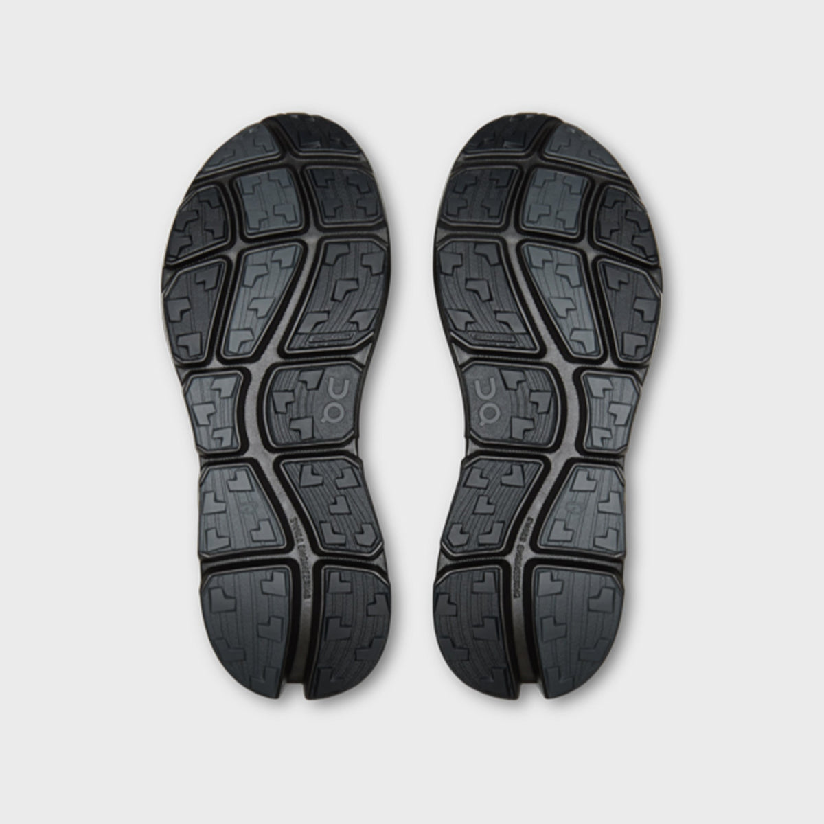 On Running x Post Archive Faction Cloudsoma - Black / Black