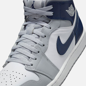 Jordan Air Jordan 1 Mid - White / Midnight Navy / Wolf Grey