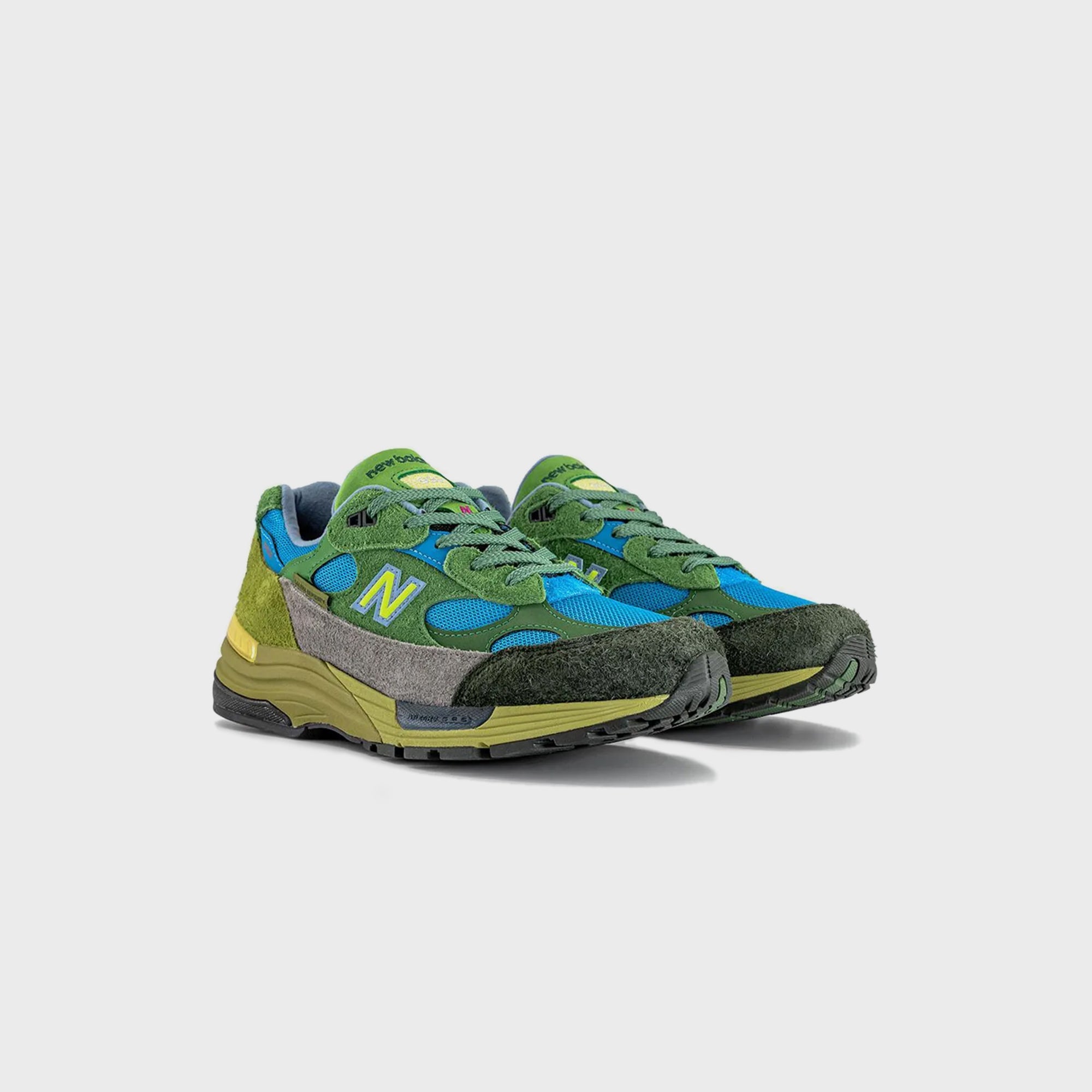Kith × New Balance Made in USA 992 New Balance x Salehe Bembury Made in USA 992 - Green / Blue – Kith