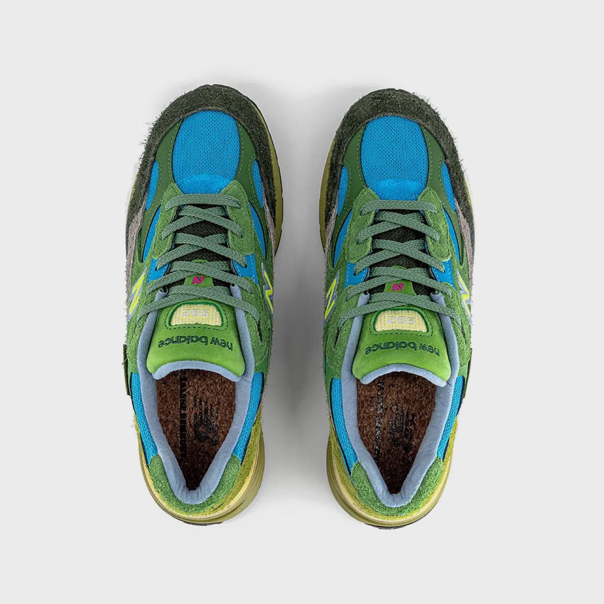 New Balance x Salehe Bembury Made in USA 992 - Green / Blue
