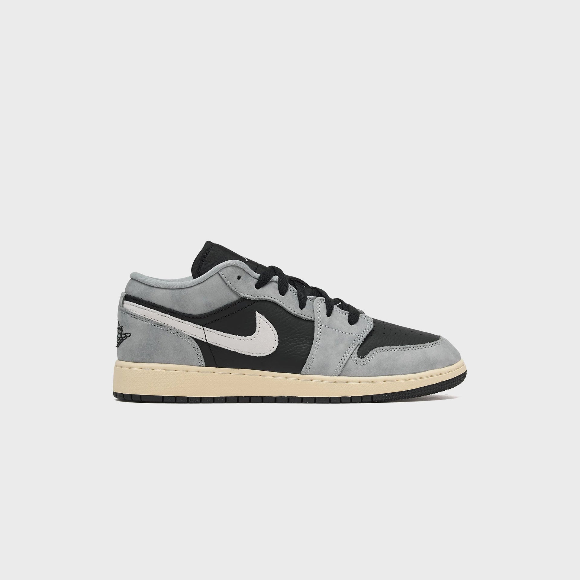 Nike GS Air Jordan 1 Low SE - Light Smoke Grey / Black / Sail / Muslin