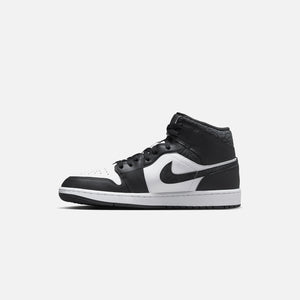 Nike Air Jordan 1 Mid SE - Off Noir / Black / White / Black