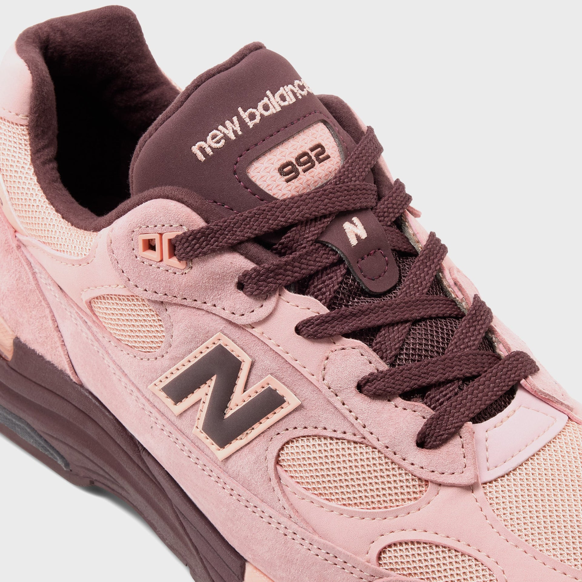 New Balance Made in USA 992 - Pink Chalk / Pink Lemonade / Cherry Leather