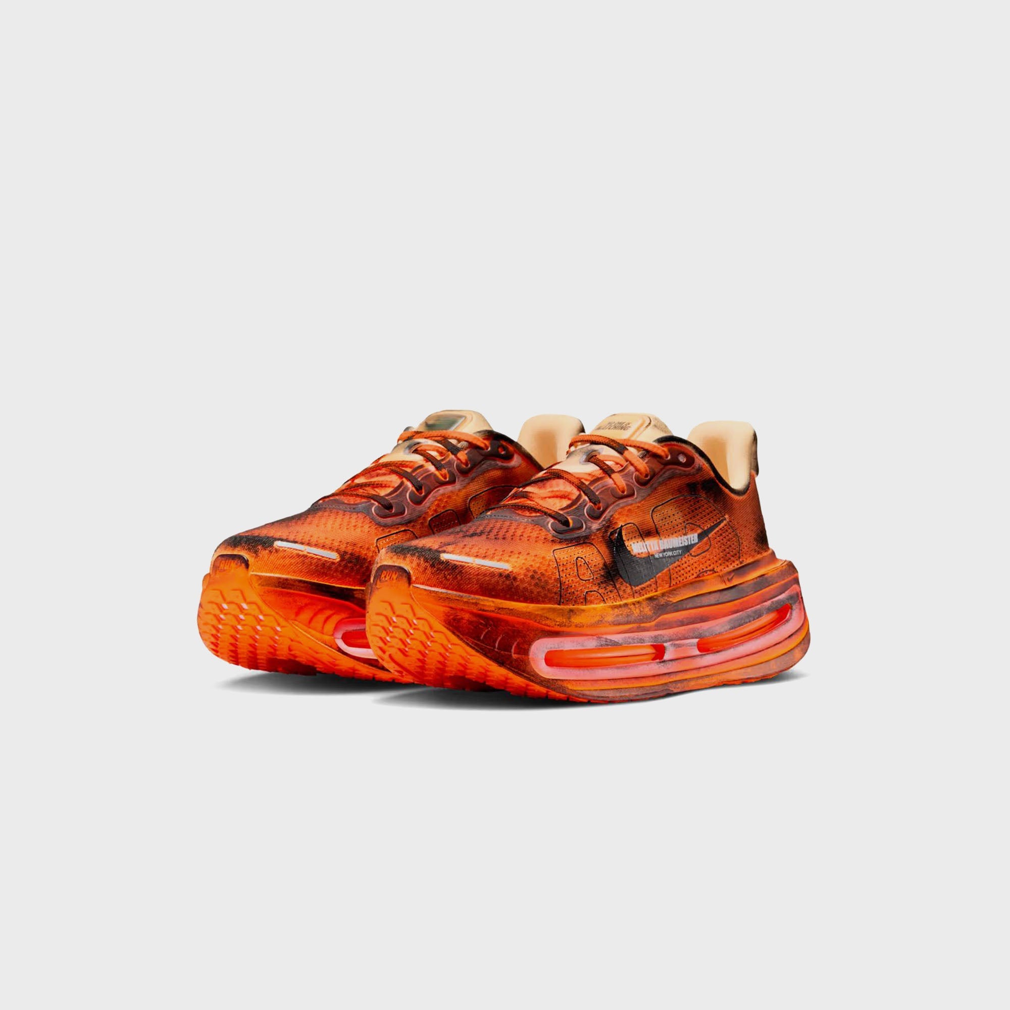 ボメロ メリッタMelitta Baumeister Nike Vomero28 Nike x Melitta Baumeister WMNS Vomero Premium - Total Orange